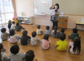 手洗い・うがい指導(ぶどう組)